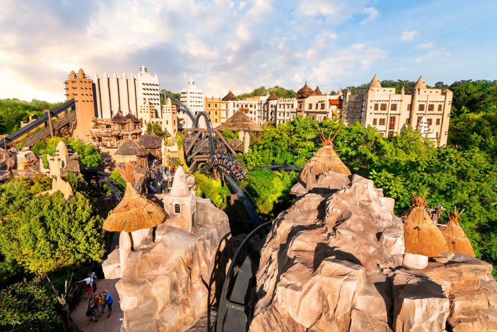 Deep in Africa themed scenic trail at Phantasialand
